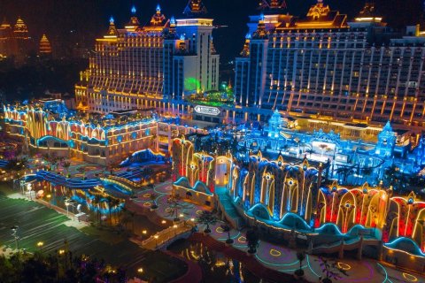 西双版纳景洪湄公河景兰大酒店(告庄星光夜市店)