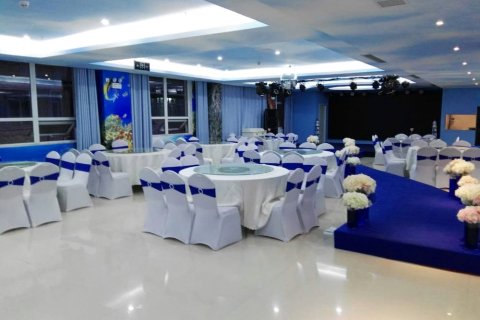 崇阳银海大酒店