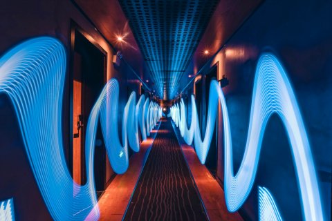 贵阳BlackHotel黑探酒店(喷水池大十字店)