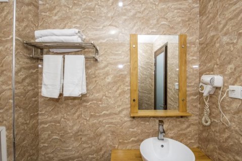 横店圣玄假日酒店