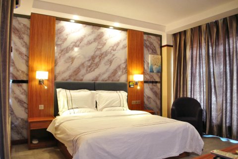 静澜精品酒店(榆中夏官营店)