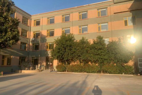 梁山维也纳酒店