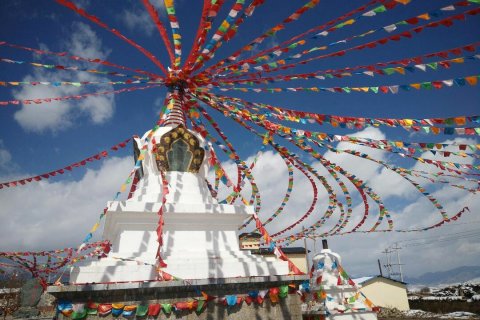 香格里拉乐庄林卡客栈(独克宗古城店)