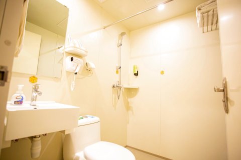 驿家365连锁酒店(临漳金风大街店)