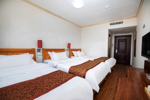 中牟中原人家温泉假日酒店