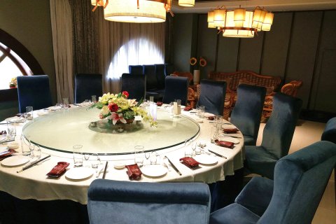 平舆圣菲国际酒店