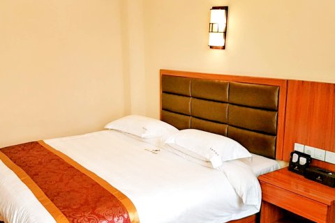 平塘克度佳惠华酒店