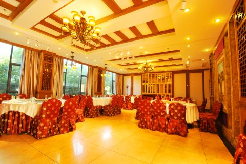 贵阳维特兰德花园度假酒店(贵州大学地铁站店)