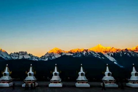 香格里拉乐庄林卡客栈(独克宗古城店)