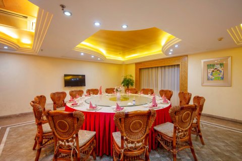 龙门尚天然温泉小镇