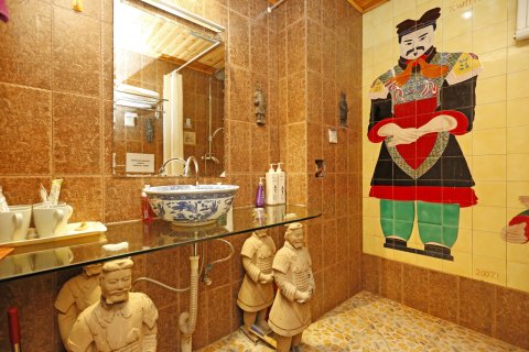 兵马俑自助公寓(西安钟鼓楼回民街店)