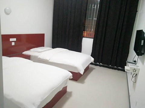 荥经四季旅馆