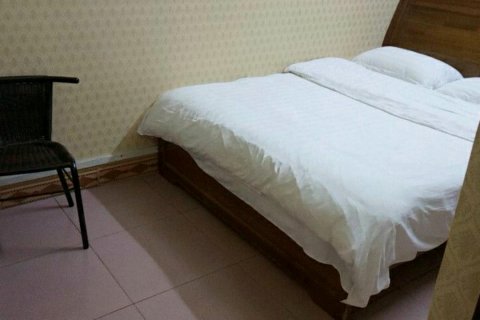 平乐星期八客栈