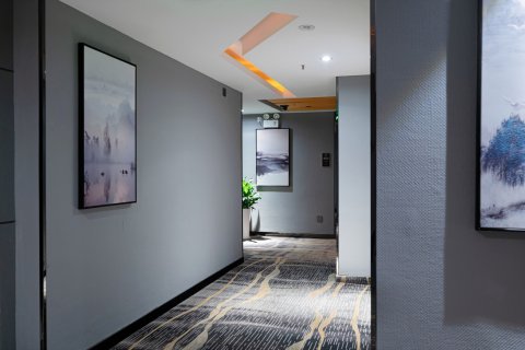 觅你酒店(世贸广场火车站店)