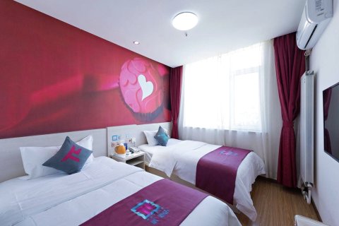 派派酒店(三河燕郊华北科技学院店)