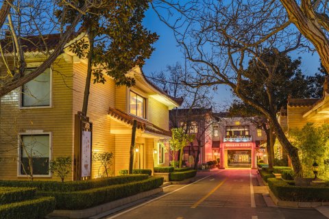 泰安御座酒店(岱庙店)