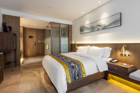 理县古尔沟温泉山庄