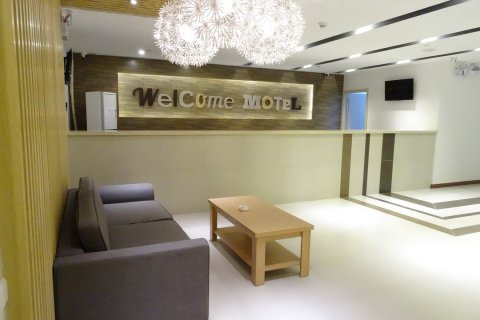 莫泰酒店(广州上下九步行街华林寺地铁站店)