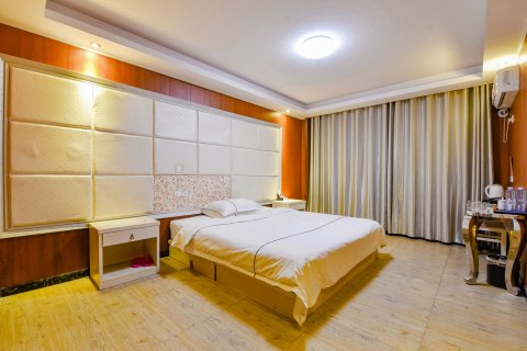 鹿邑钻石如家酒店