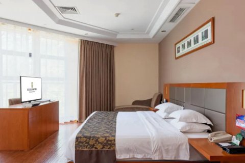 彭水两江假日丽呈酒店
