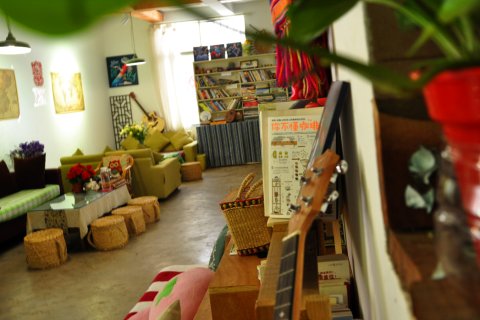 建水草芽国际青年旅舍