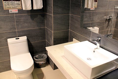 泸沽湖云旅观湖客栈(大落水码头店)