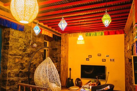 稻城亚丁图腾精品客栈