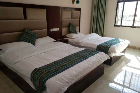 泸沽湖良栖山院