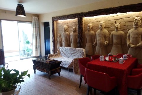 兵马俑自助公寓(西安钟鼓楼回民街店)