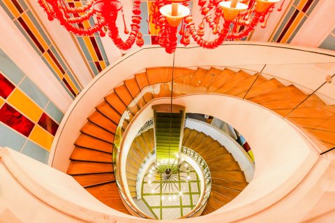 锦州阳光假日酒店(中央大街凌河夜市店)