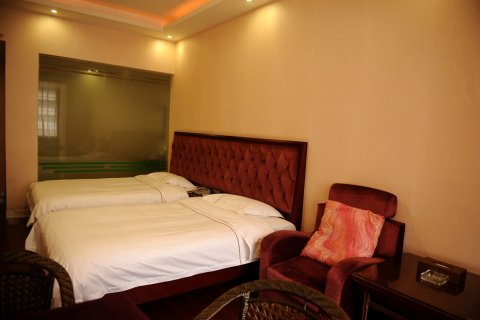 平乐聚福源宾馆