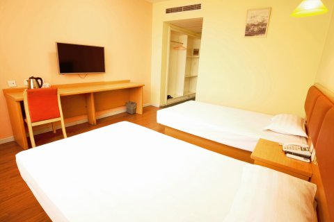 扒鸡大酒店(德州火车站店)