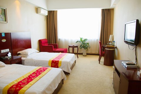 馨园酒店(精河生态园店)