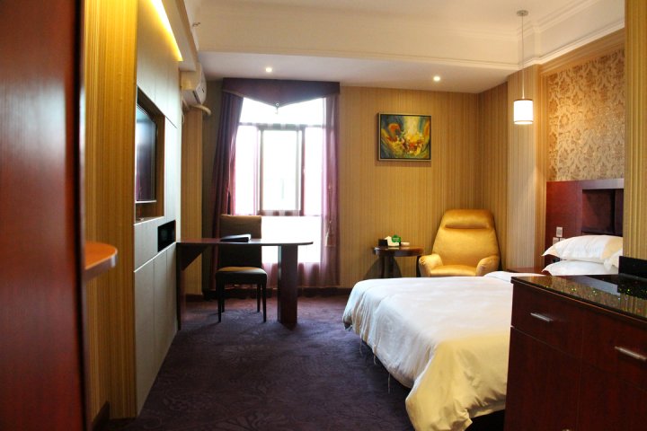 龙川广隆商务酒店
