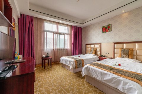 新蔡梦立方商务酒店