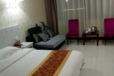 河津金辉酒店(香江购物广场店)