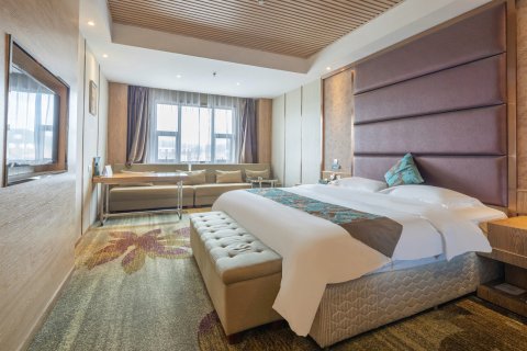 九旅·雅克酒店(西区店)