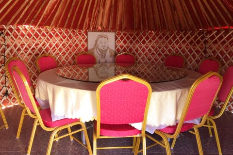 太仆寺旗元青花蒙古部落