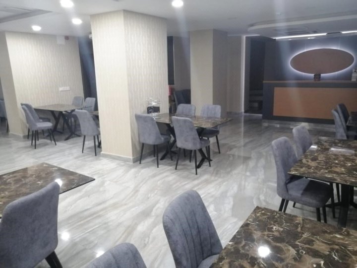 Hotel Otağ