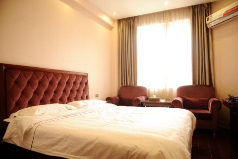 平乐聚福源宾馆