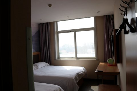 365+联盟酒店(保定高阳商贸大街店)