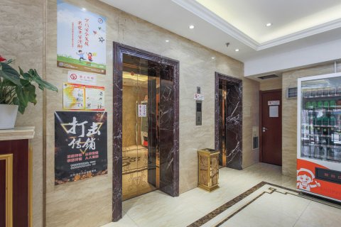 沈阳荟华楼商务宾馆