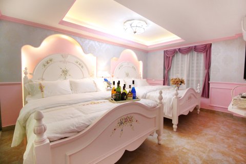 苏菲亚城堡庄园(厦门大学曾厝垵店)