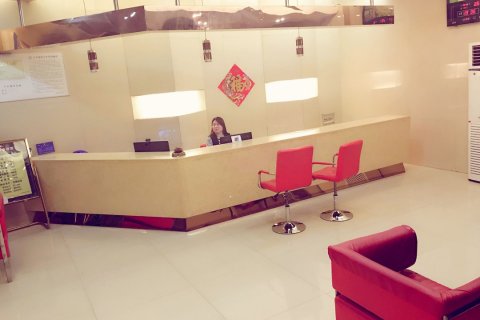 平舆艺家商务宾馆