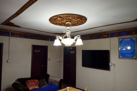 仲巴雅江源宾馆