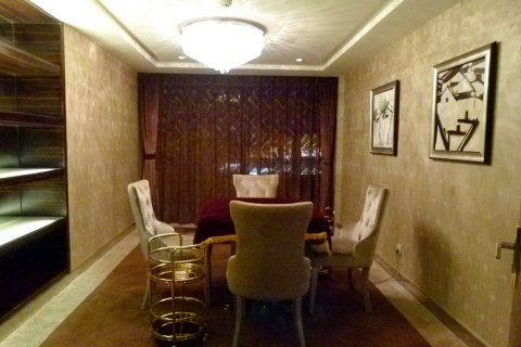 大玺商务酒店(邢台火车站站前广场店)