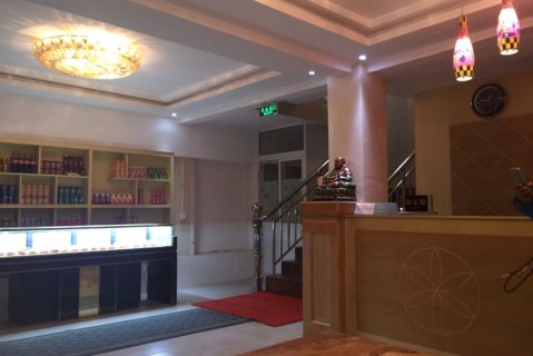 红原金龙珠宾馆