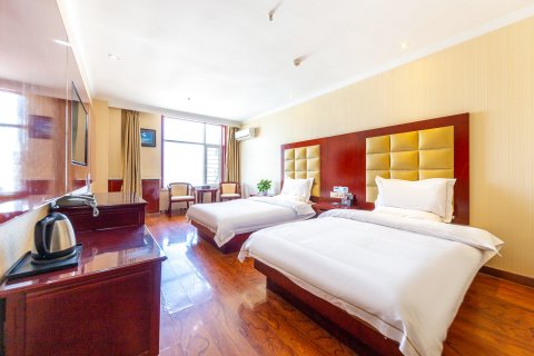 西宁城中世贸宾馆