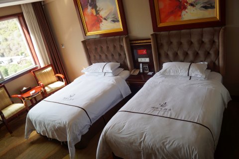 马尔康澜峰大酒店