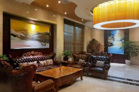 沿河百里画廊酒店